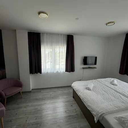 Potkerek Motel Győr